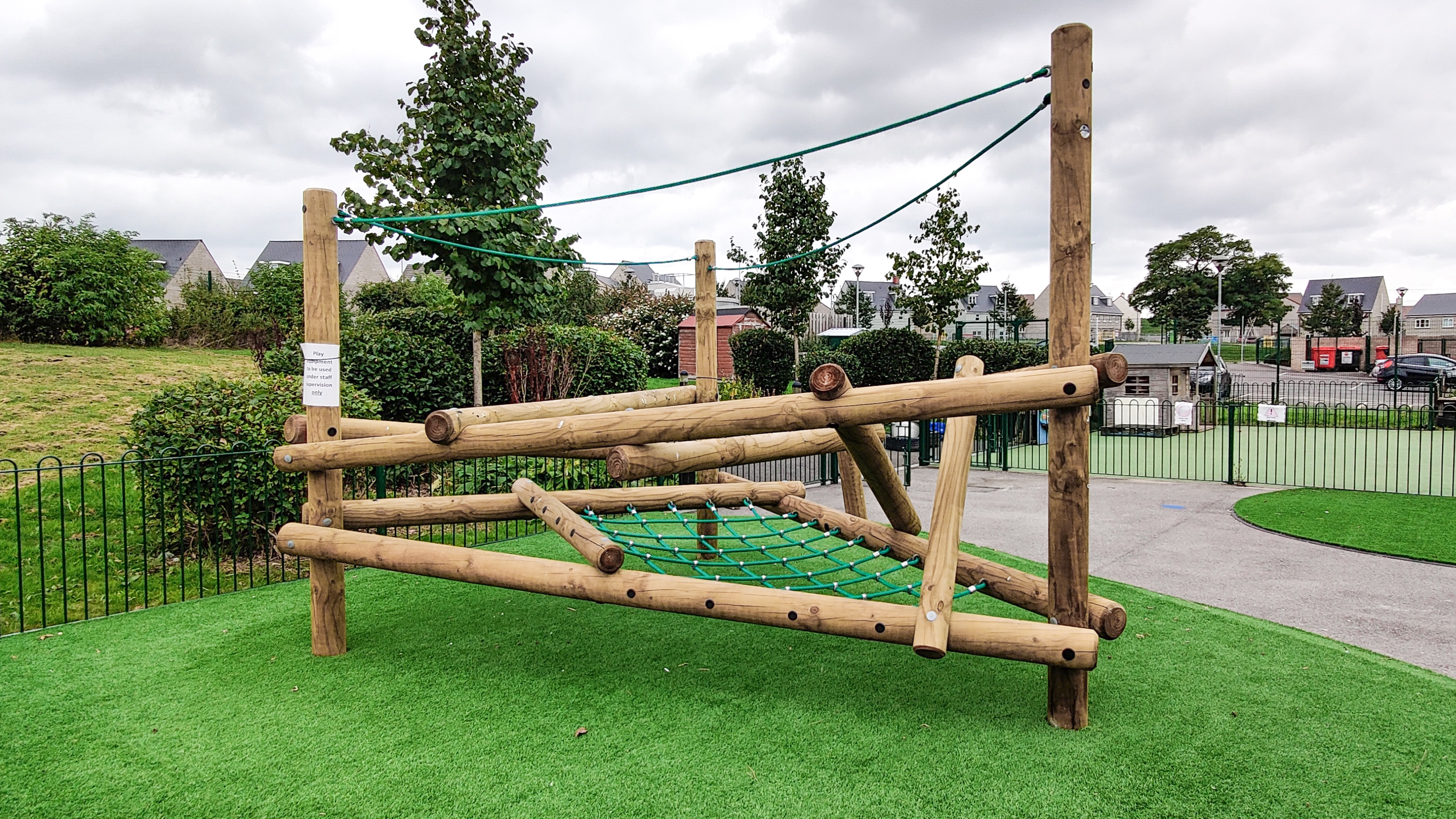 Outdoor climbing frame