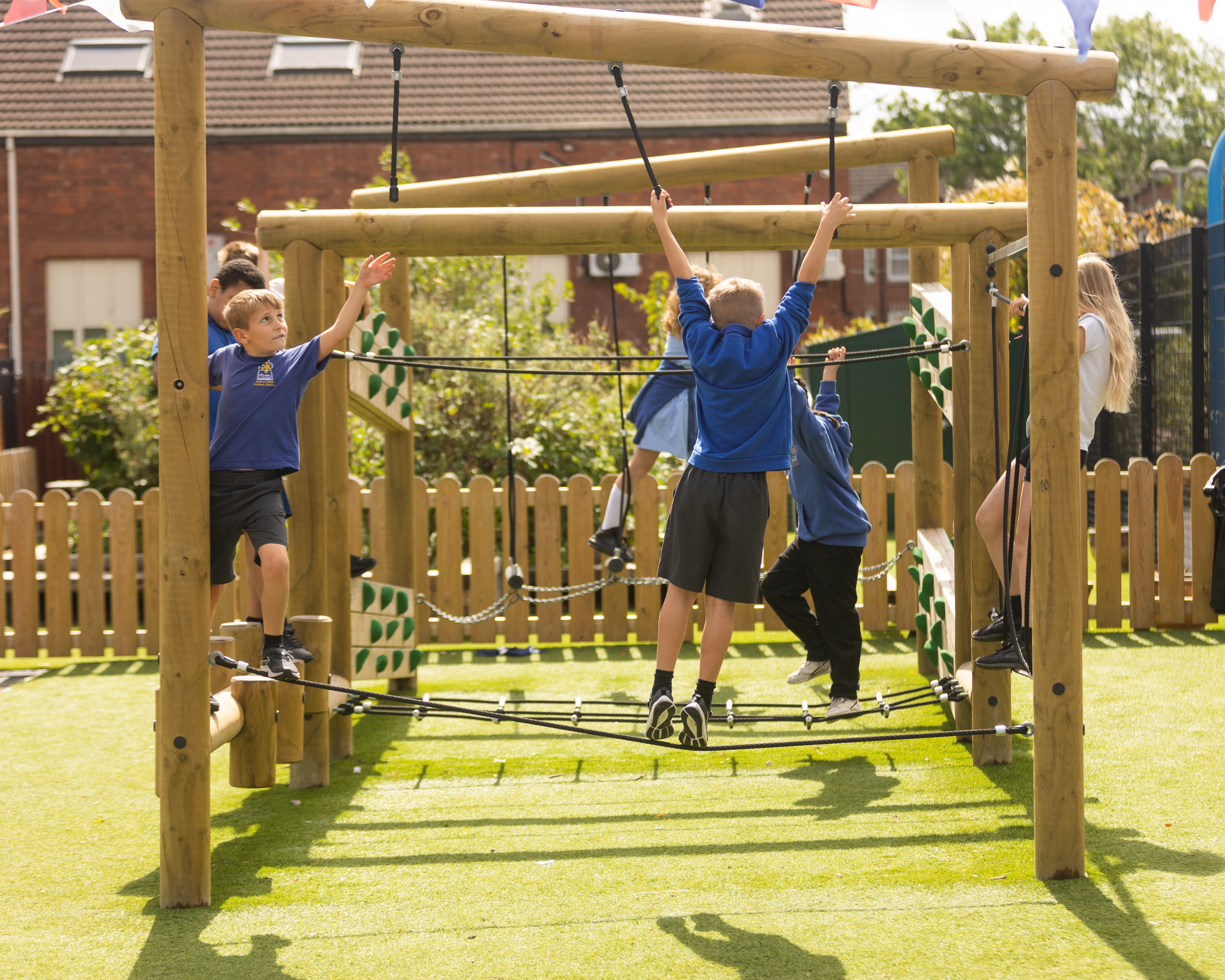 Climbaround play equipment